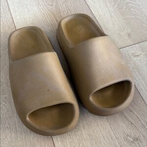 Yeezy Brown Slippers